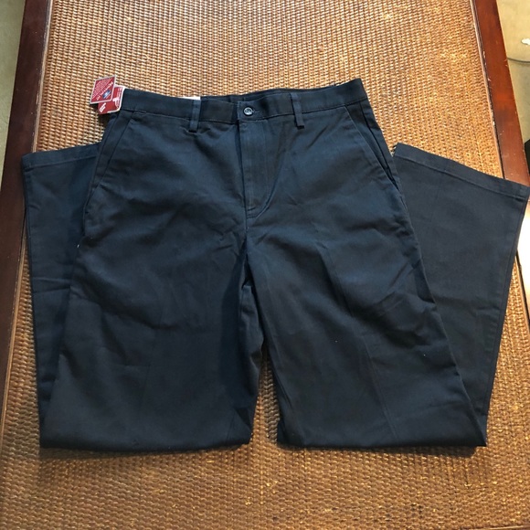 NWT Men’s Docker Individual Fit and Classic Pants - Picture 3 of 16